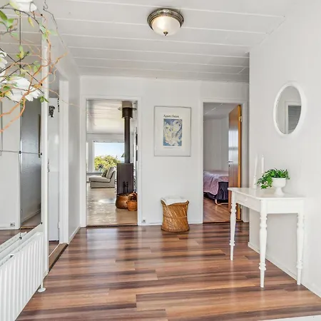 Pet Friendly In With Wifi Allinge-Sandvig